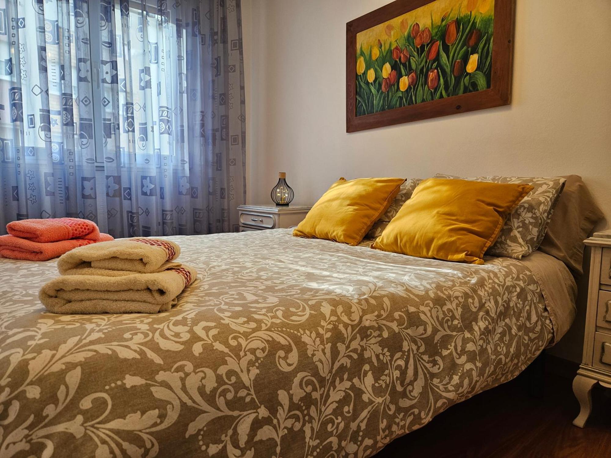 Apartamento Casa Lantoxana Gijón Exterior foto